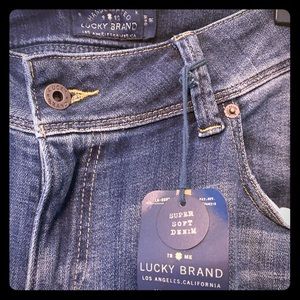 NEW Lucky Brand Women’s 14 Jeans - Super Soft!